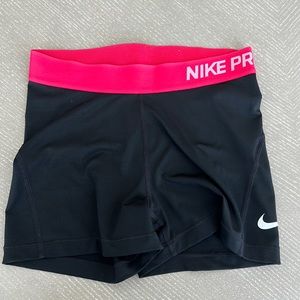 NIKE Pro Dri-fit 3” Shorts